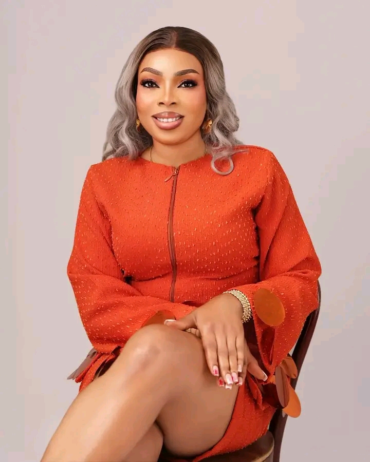 Matchmaker Mohcute, Condemns Man For Abandoning Wife, After 6 Years Of Childlessness And Destroying Her Business